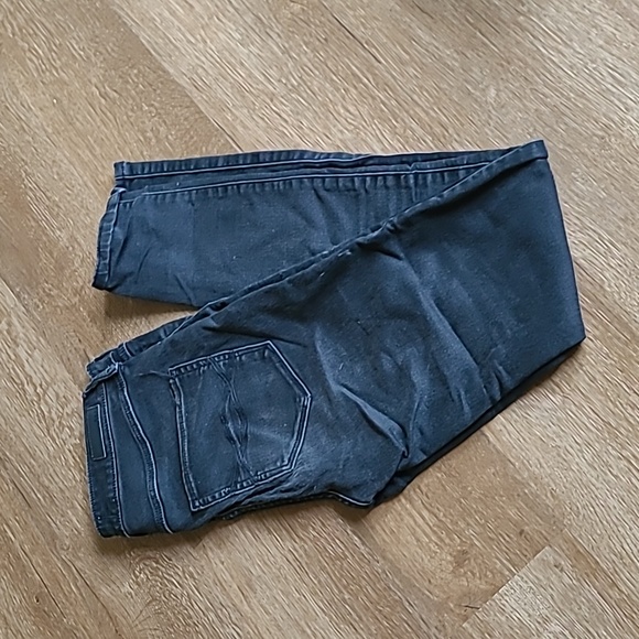 High Rise Jeans - Picture 3 of 3